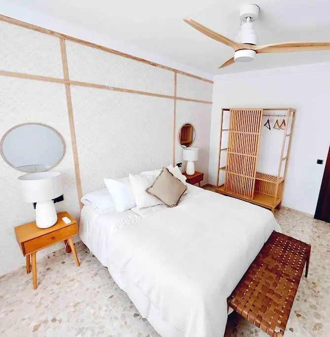 Torre Del Mar Deluxe Close To Beach & Parking Sinese Design Homes 0*, Torre Del Mar Spain