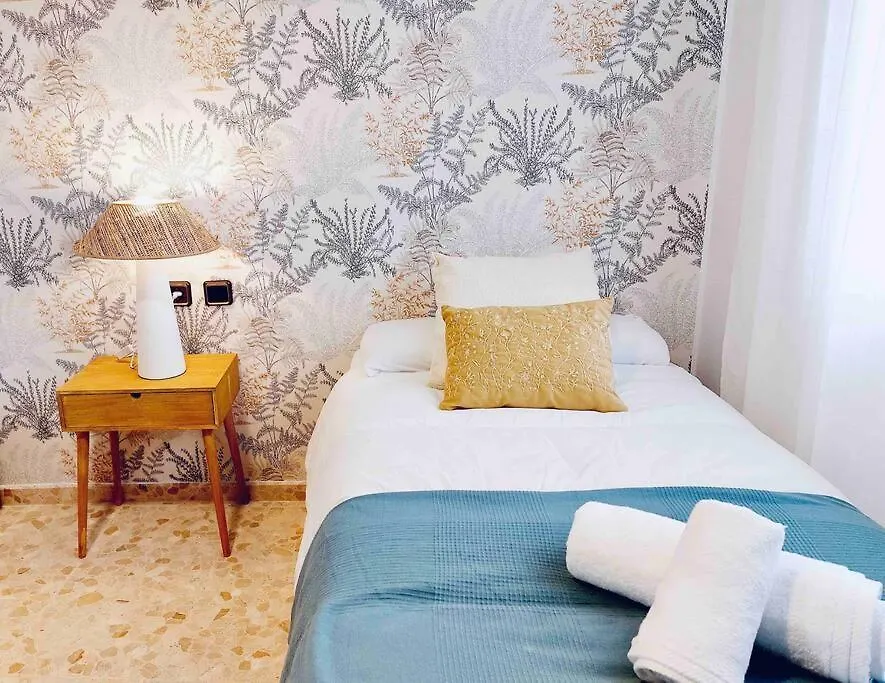 Torre Del Mar Deluxe Close To Beach & Parking Sinese Design Homes 0*, Torre Del Mar